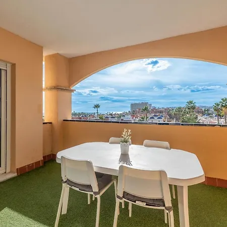 Well-located & Views 2bdr Apt In Alamos Appartement *